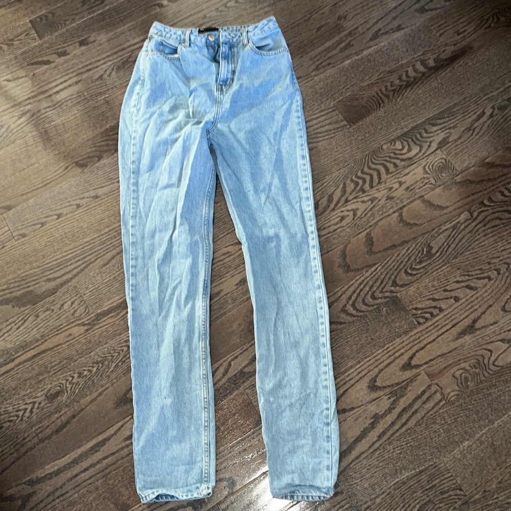 Preloved - ASOS Mom Jean’s  - 26 x 38 (Tall/Long)